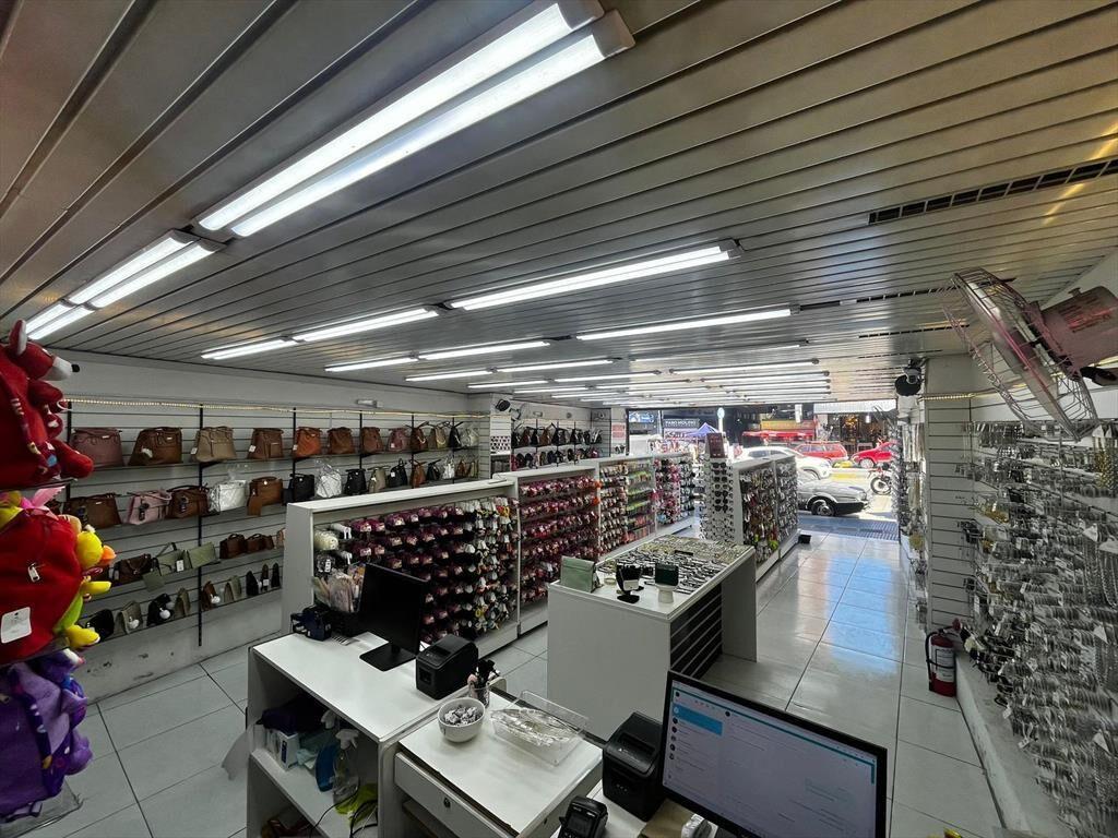 Agraciada y Sagasta, 7 mts de frente, 202 m2 construídos