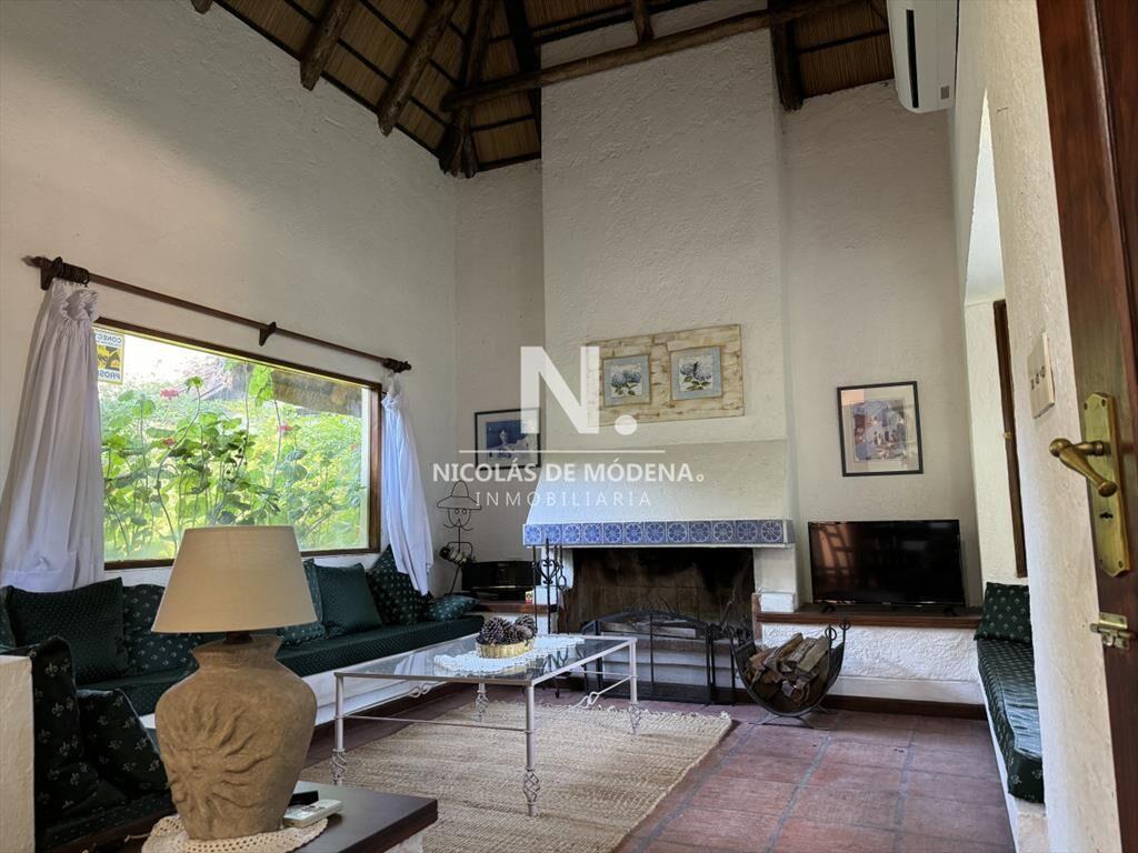 Cabaña en Venta y alquiler en Pinares