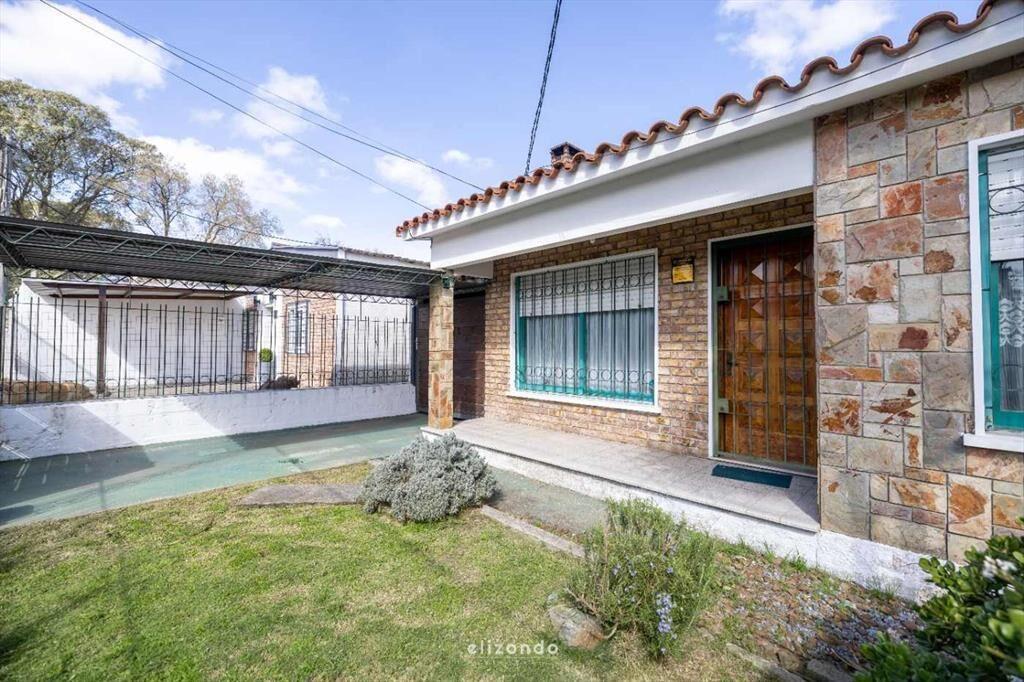 Venta Casa Ituzaingó 3 dormitorios