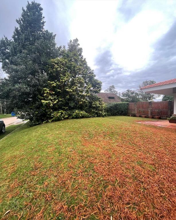 CASA EN VENTA CON RENTA ATLÁNTIDA