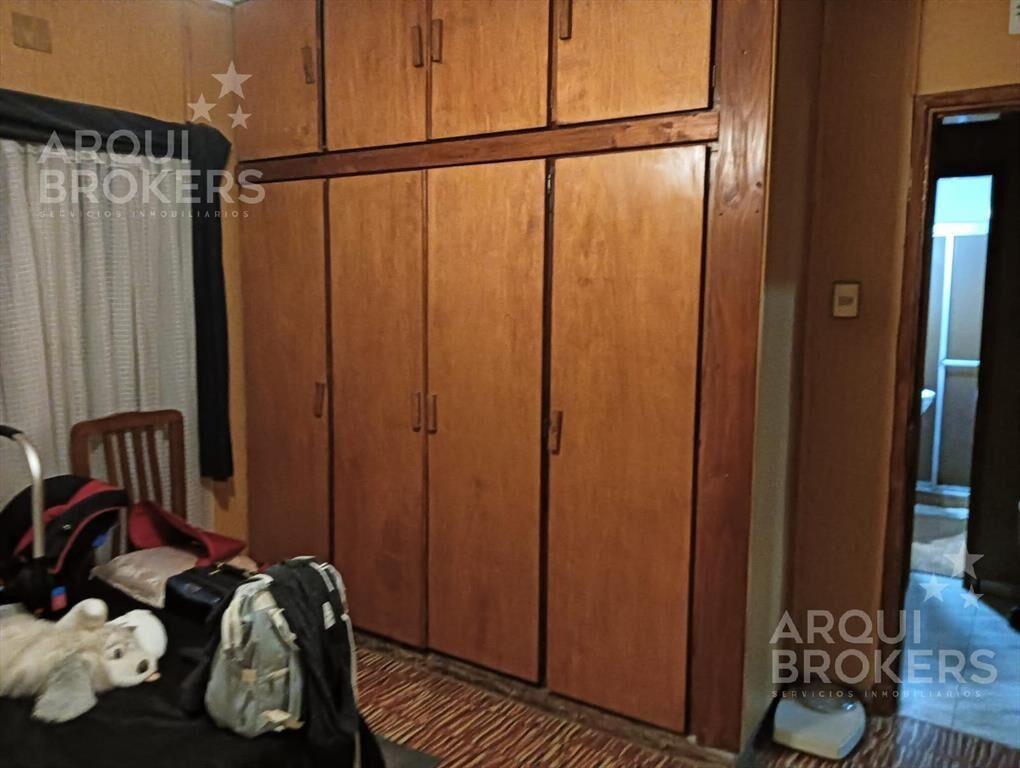 Casa de dos dormitorios en venta en Nuevo París