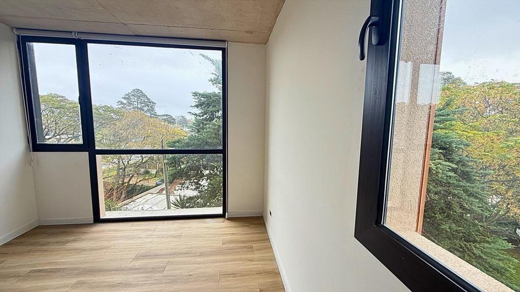 Venta apartamento a estrenar, 2 dormitorios con balcón parr