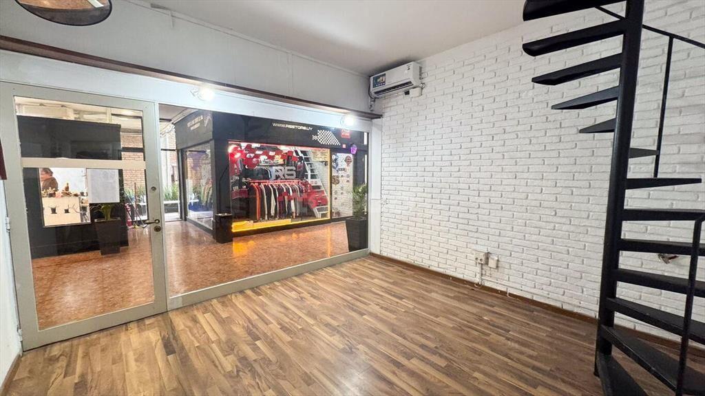 Local Comercial en ALQUILER Galería Roma Carrasco