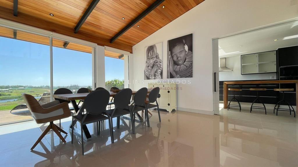 Casa en venta de 4 dormitorios en Pueblo MÃo,