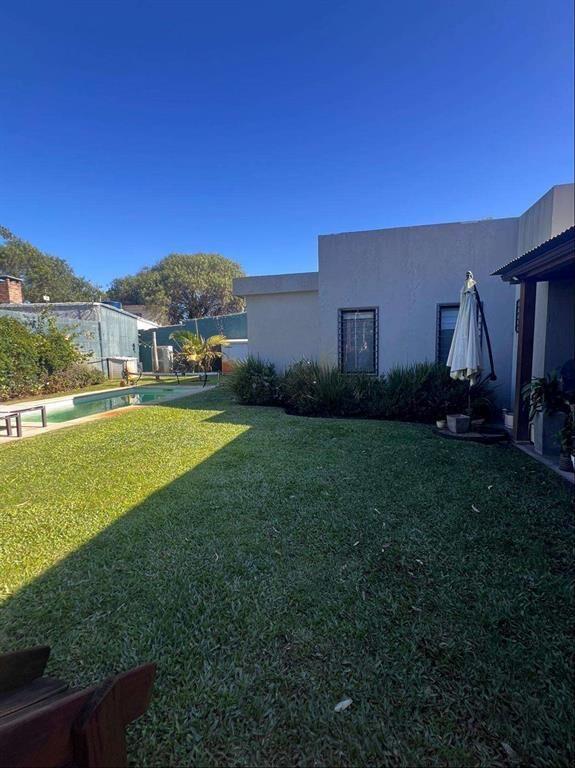 Hermosa casa a la Venta en Lagomar Sur.