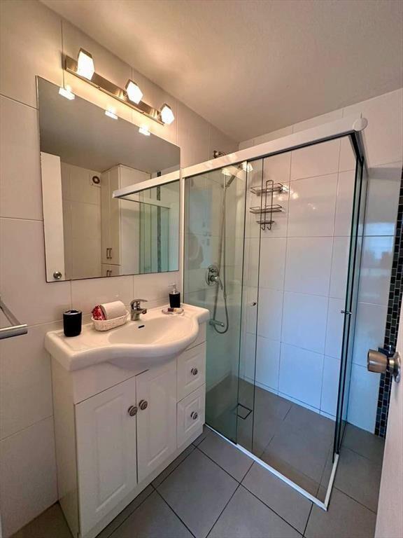 Venta apartamento dormitorio y medio en Peninsula
