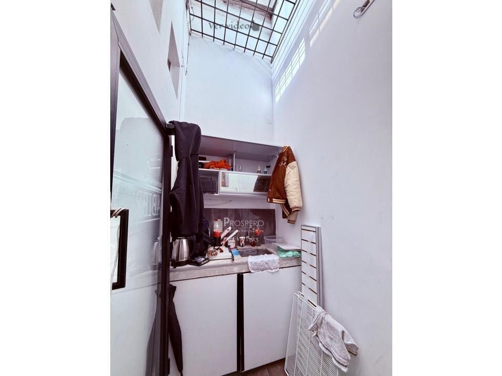 2313/1 Venta Local Pocitos Baño kitchenette c/renta