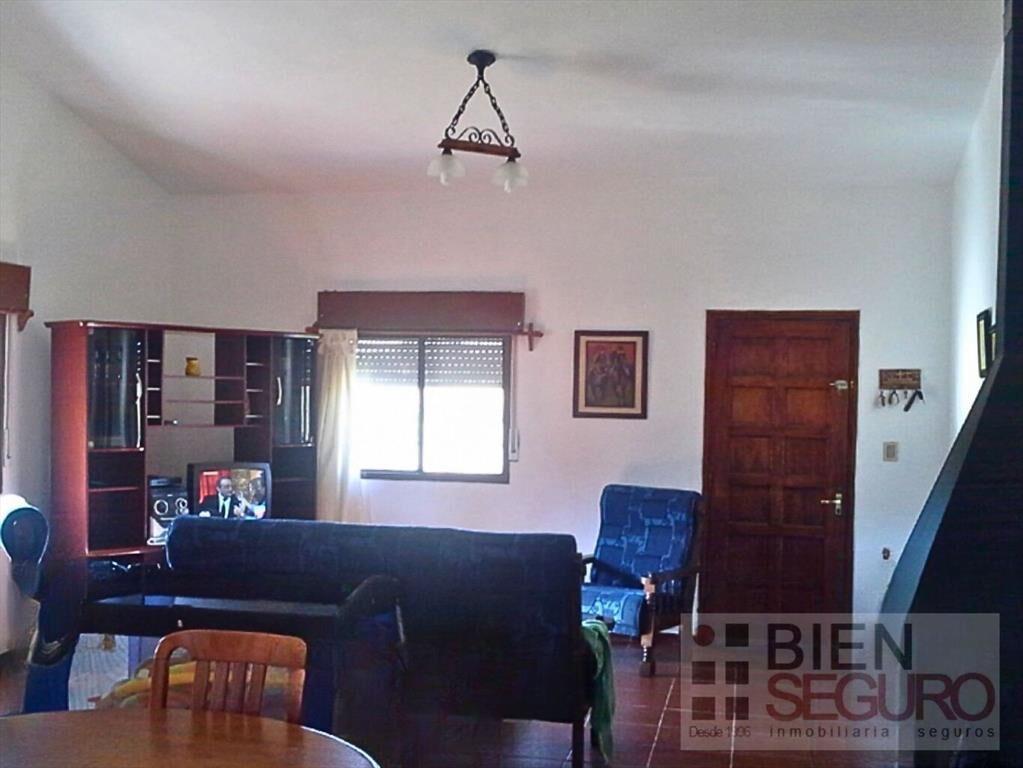 Chacra de 0.2 hás, con casa y galpón, en venta en Las Bruja