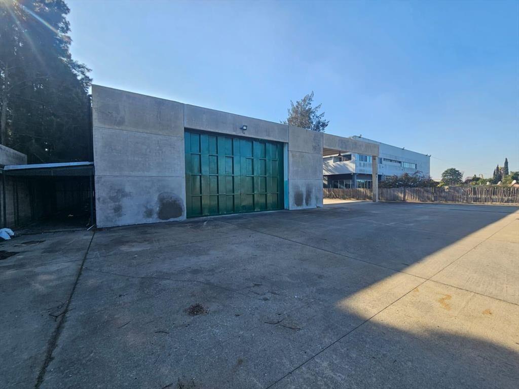 Camino Carrasco y Cooper, 4257 m2 de terreno, 600 m2 constr