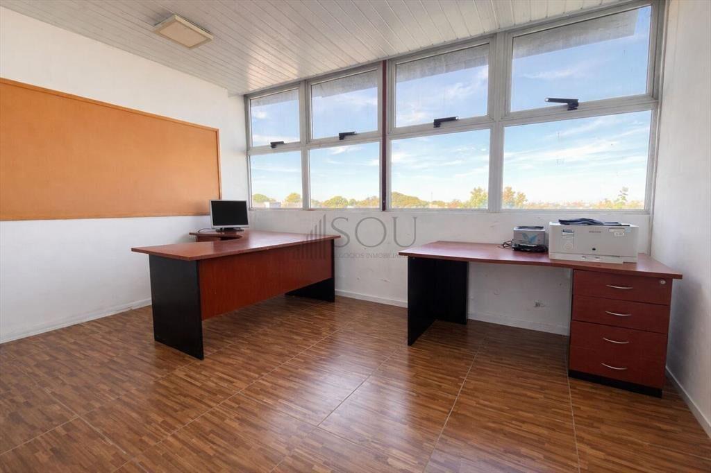 Venta de Oficinas ideal empresa en Paso Molino