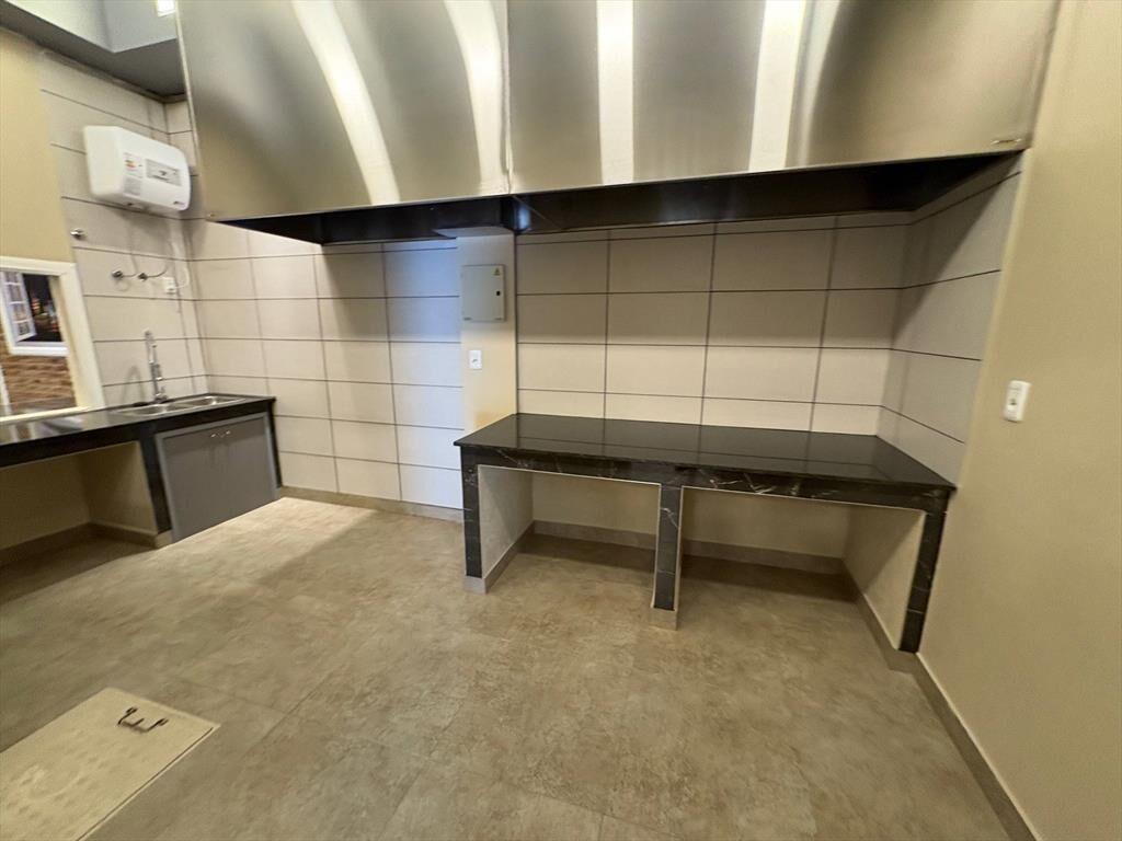 Alquiler - Local Comercial ideal para Salones de fiestas, pu