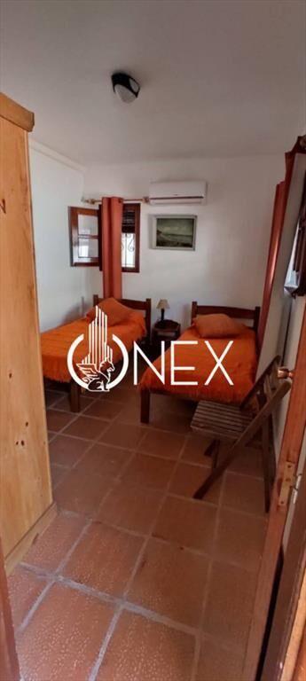 Venta de casa en La Floresta + apto.