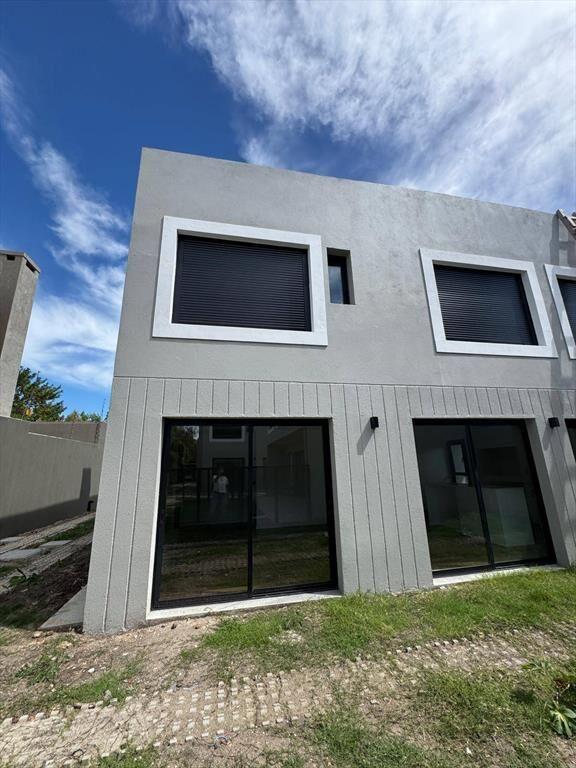 Venta de Casa con 3 dormitorios en Barra de carrasco