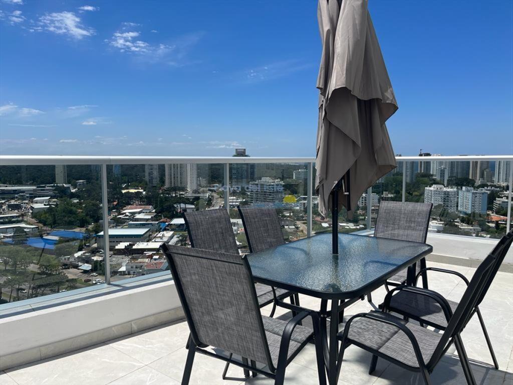 Penthouse en Miami Boulevard 3 dormitorios mas de