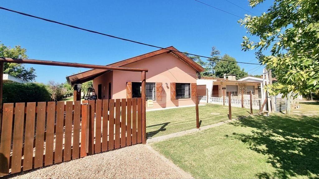 Venta Casa Parque del Plata Sur, 2 dorm, Muy Luminosa, Buen
