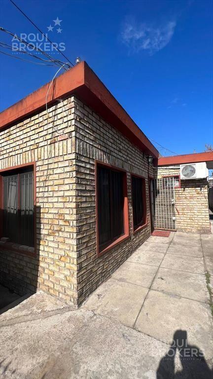 Casa de dos dormitorios en venta en Jardines del Hipódromo