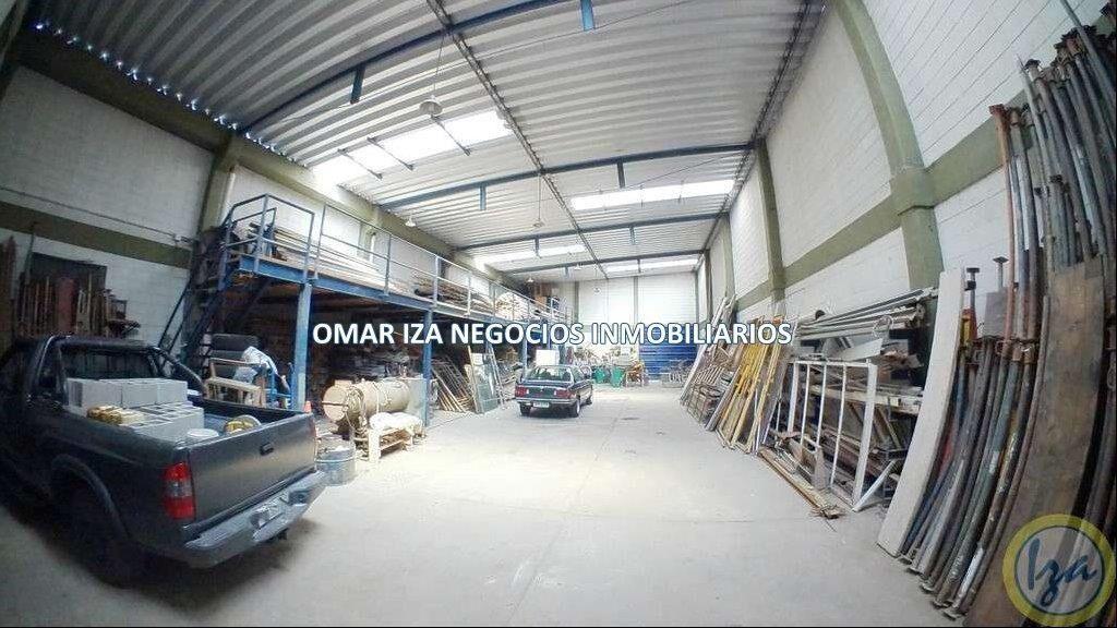 Alquiler local industrial galpón depósito Malvin Norte. A m