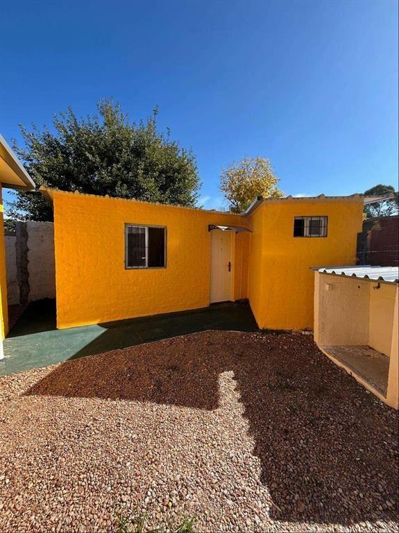 EN ZONA RESIDENCIAL AL SUR PRÓXIMO SERVICIOS 1 dormitorio.