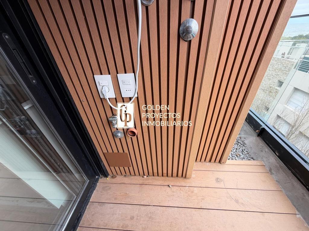 Apartamento en Alquiler 2 Dormitorios con Cocina definida e