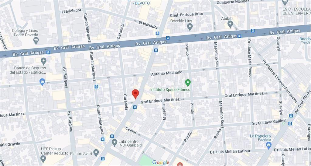 Terreno de 351m2 en venta en Av. San Martín y E. Martinez