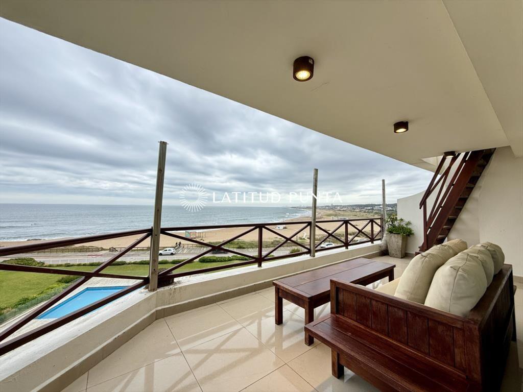 Pent house en venta en Lomas de Manantiales