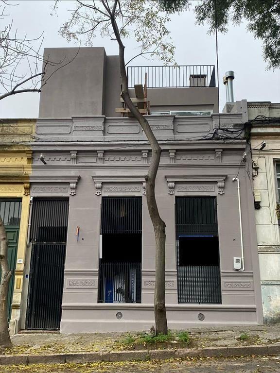Venta monoambiente nuevo Isla de Flores y Frugoni