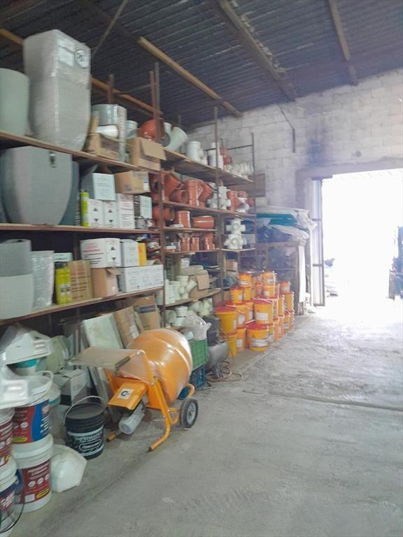 Venta Galpón 420m2 con Renta Aguada
