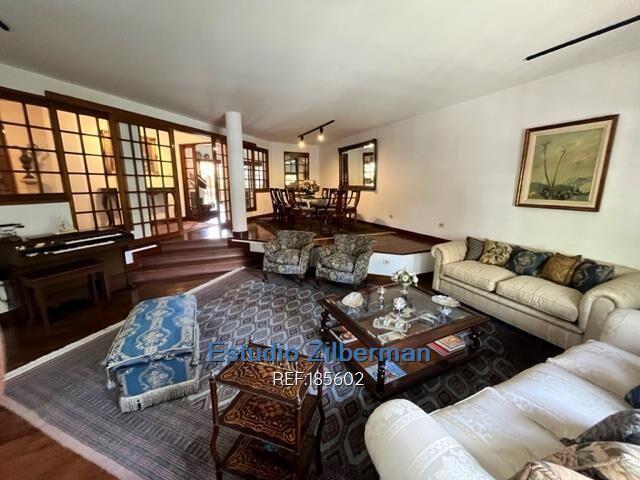 VENTA CASA POCITOS NUEVO 3 DOR. Y SERVICIO