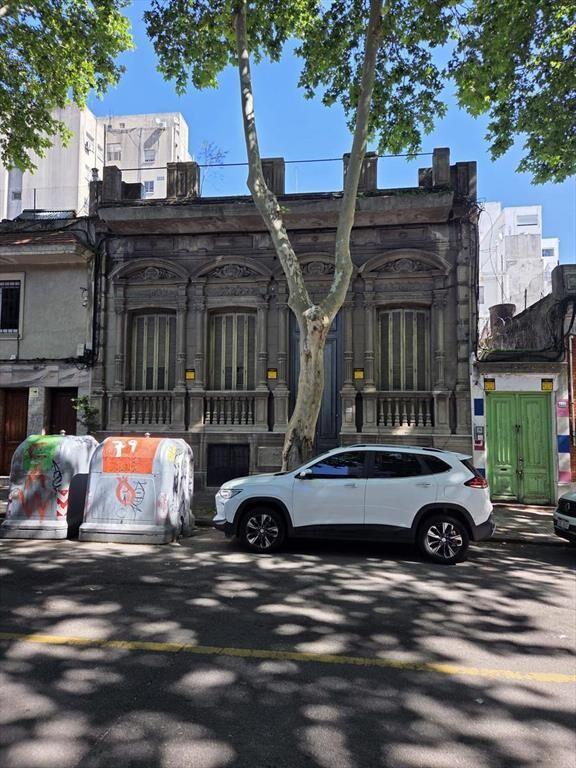 San Salvador y Salterain, 150 m2 , 10 mts de frente, permit