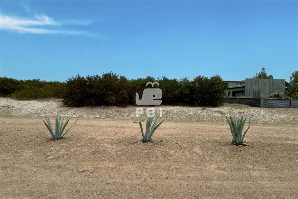 Terreno en venta en Pueblo del Mar, Canelones - :