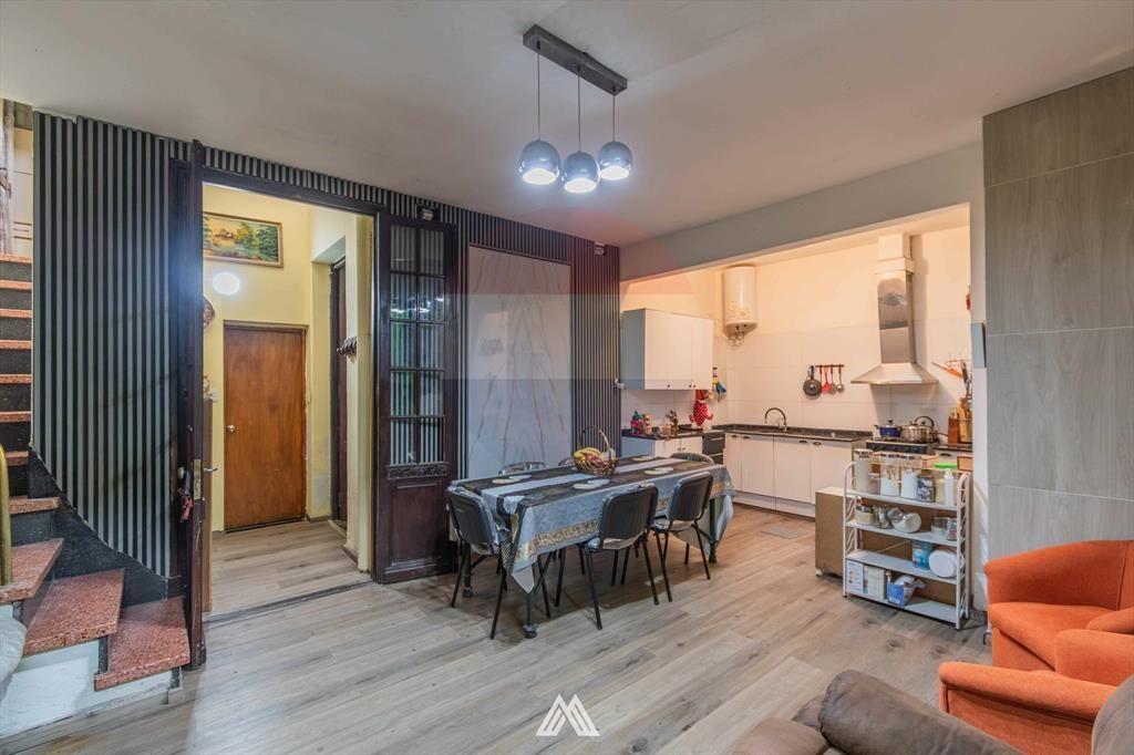 Casa en venta - 4 dormitorios - Garaje - Zona MAM