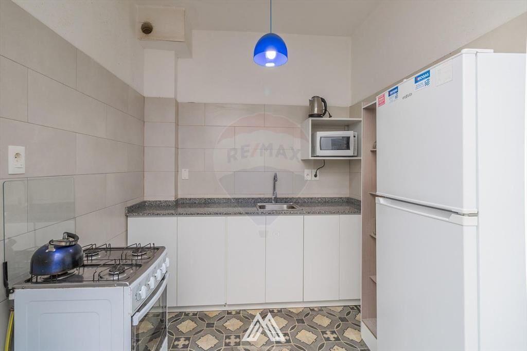Venta casona 4 habitaciones con balcón Capurro