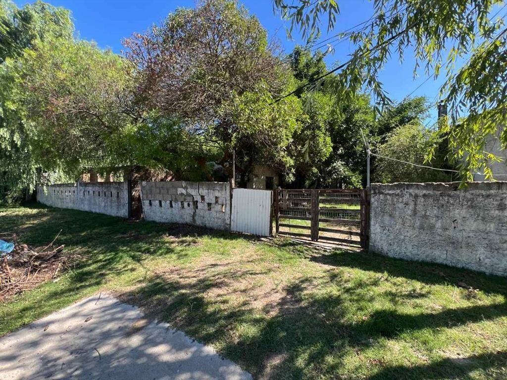 VENTA DE CASA A RECICLAR EN EL PINAR