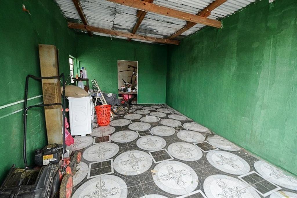 Venta casa dos dormitorios Peñarol garaje y fondo