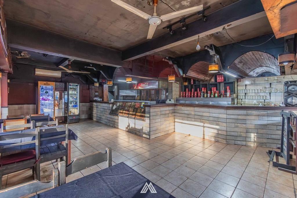 Venta Restobar 25 años de trayectoria - La Unión