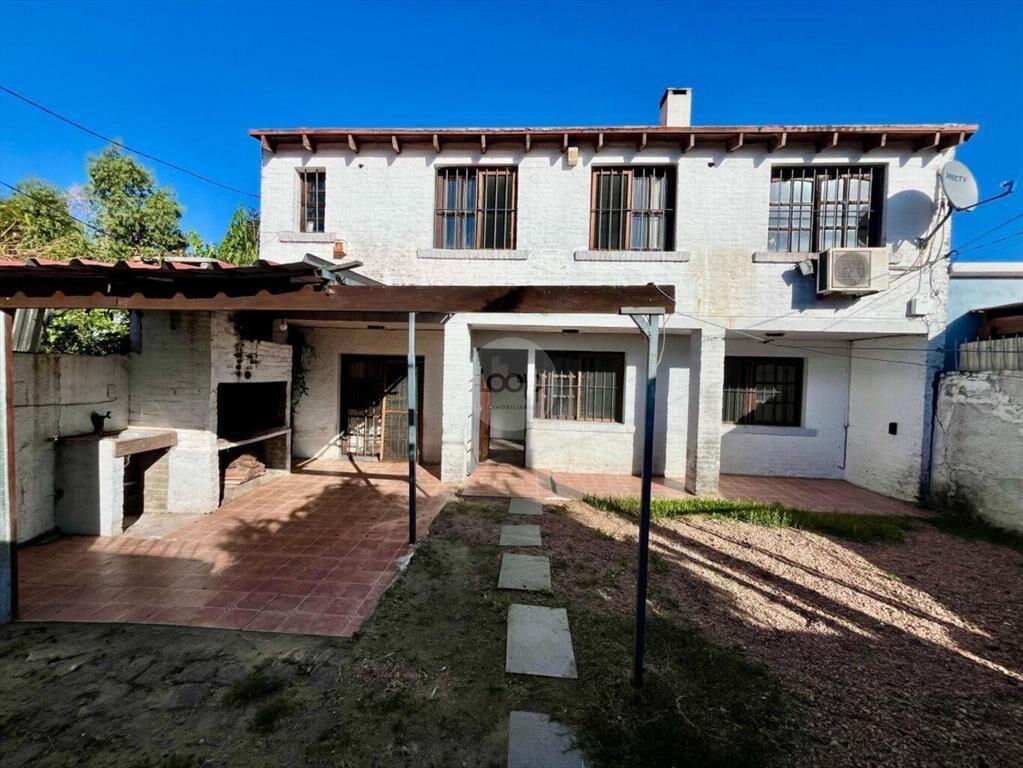 Venta Casa 3 Dormitorios y Cochera, Solymar Sur