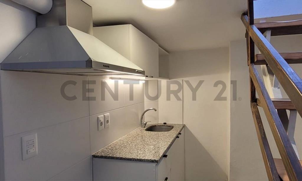 VENTA DOS APARTAMENTOS CON RENTA - ANTEL ARENA - INVERSORES
