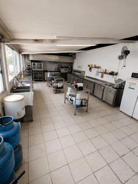 Venta Planta gastronomica equipada 125 m²