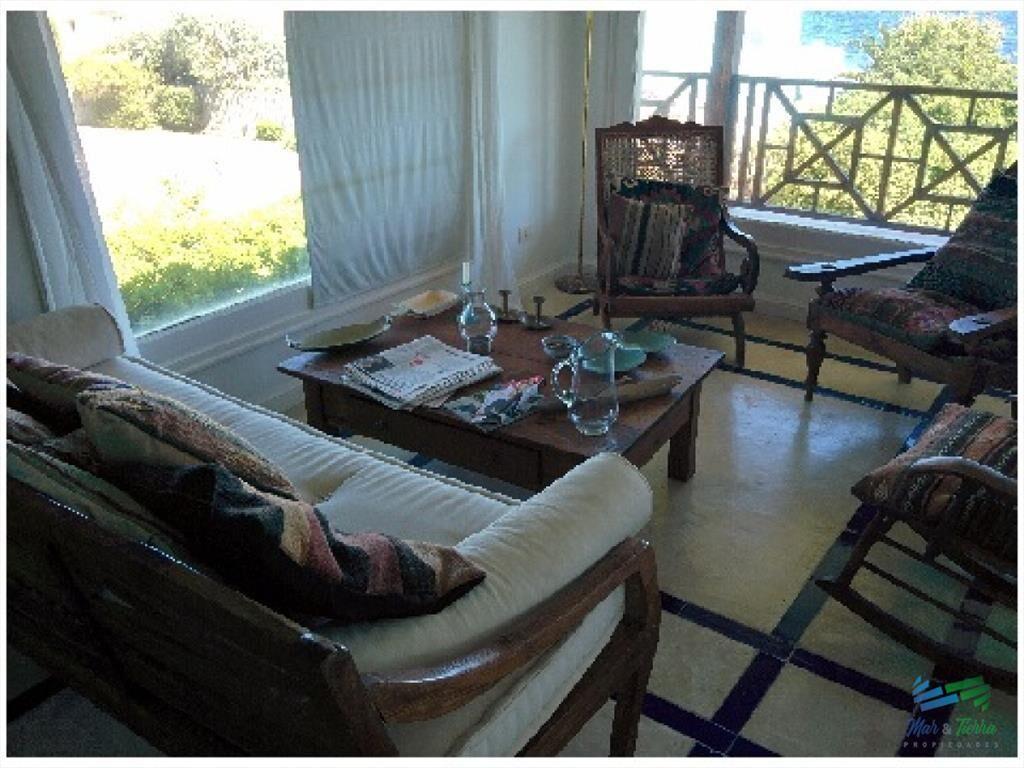 Hermosa casa en lo alto del Chorro.. - luminosa