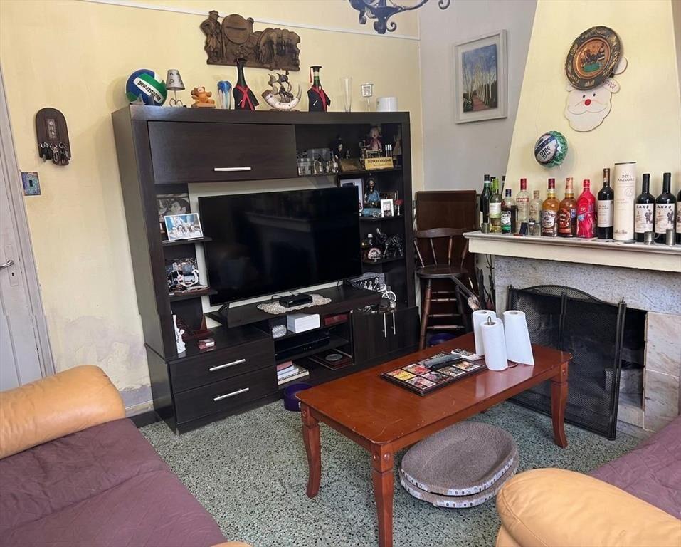 Venta Casa dos dormitorios con Apto y Depósito en Aires Pur