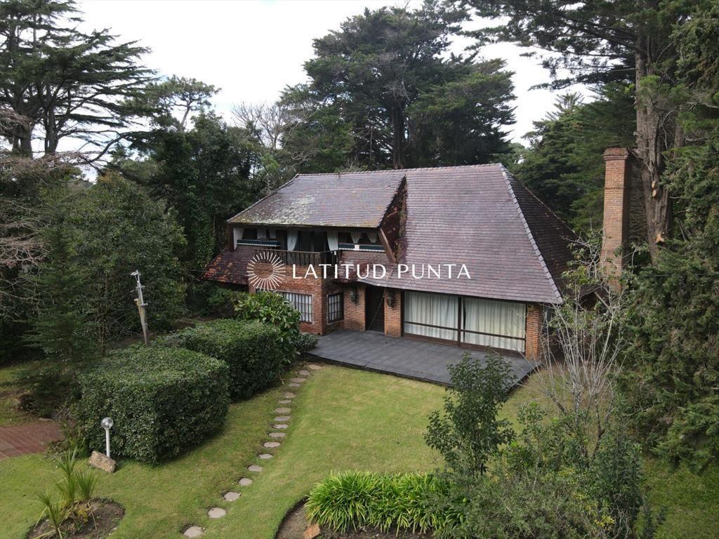 Hermosa casa en Lugano, 4 dormitorios más