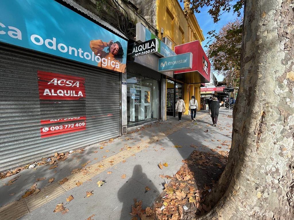 Alquiler - Local Comercial en excelente punto de la Unión -