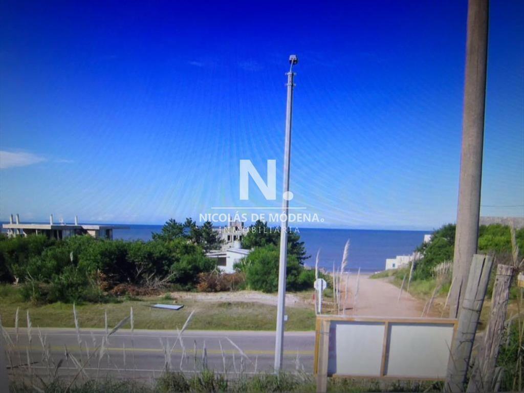 Con vista al mar, Oportunidad en la mejor zona