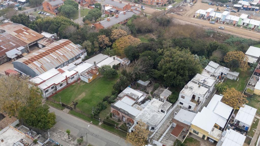 Venta Terreno 3.686 m2 con 2 Casas, Unión