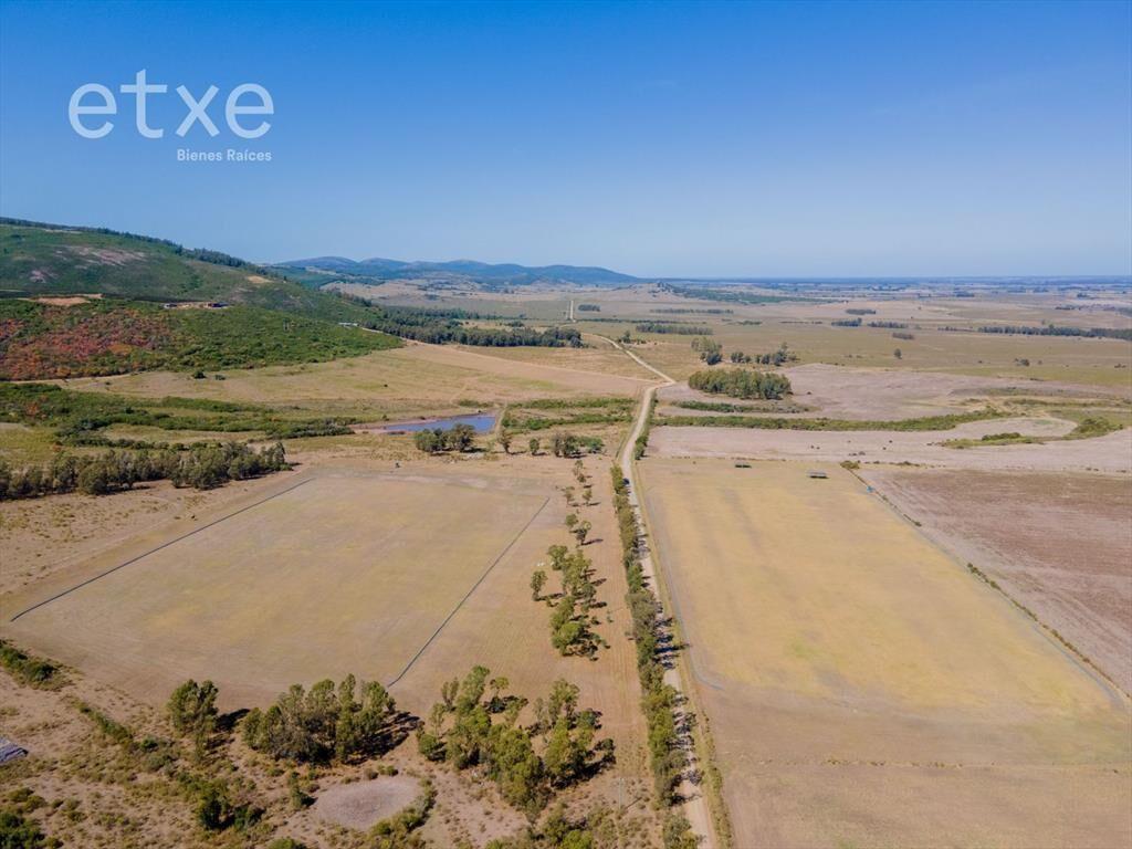Imperdible Chacra en Venta en Las Sierras...