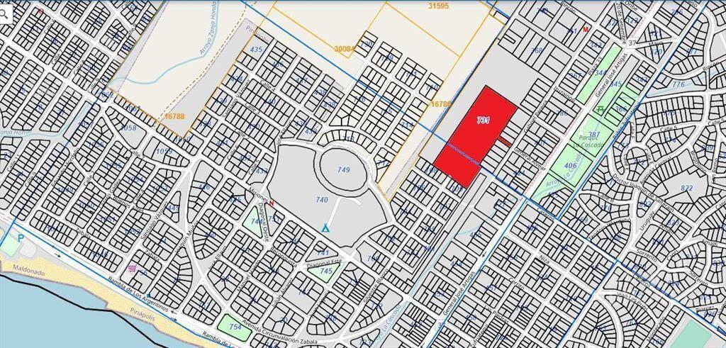 Venta terreno en Piriápolis a 7 cuadras de la rambla , a 1