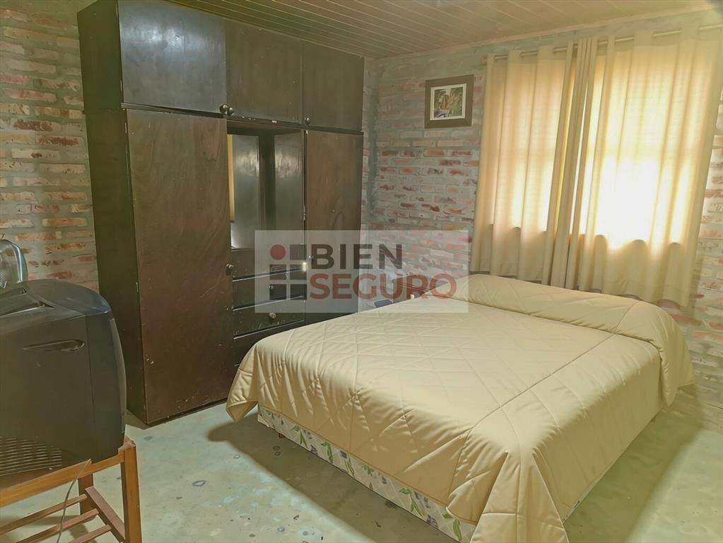 Chacra de 1.200 m², con sólida casa, en venta en Las Brujas