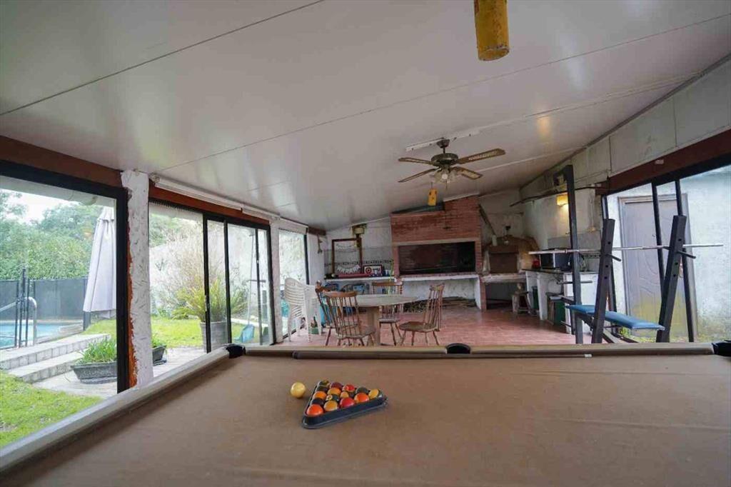 Vendo casa dos padrones PinePark Pinamar Salinas
