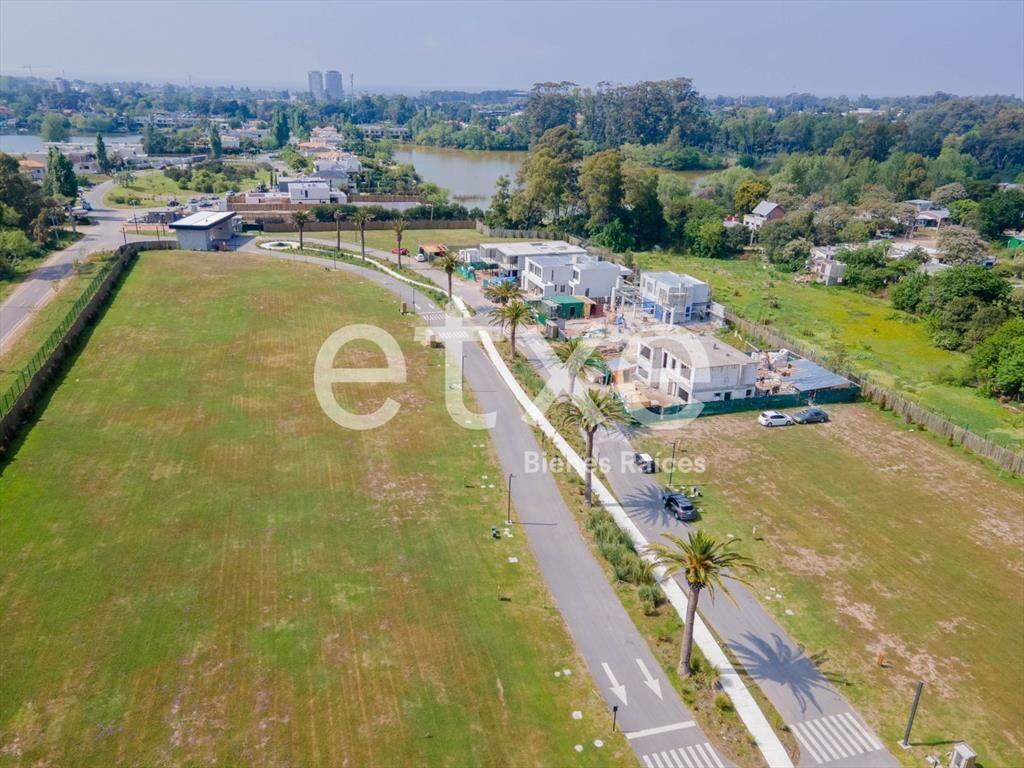 Terreno en Venta en La Reserva Lagos...