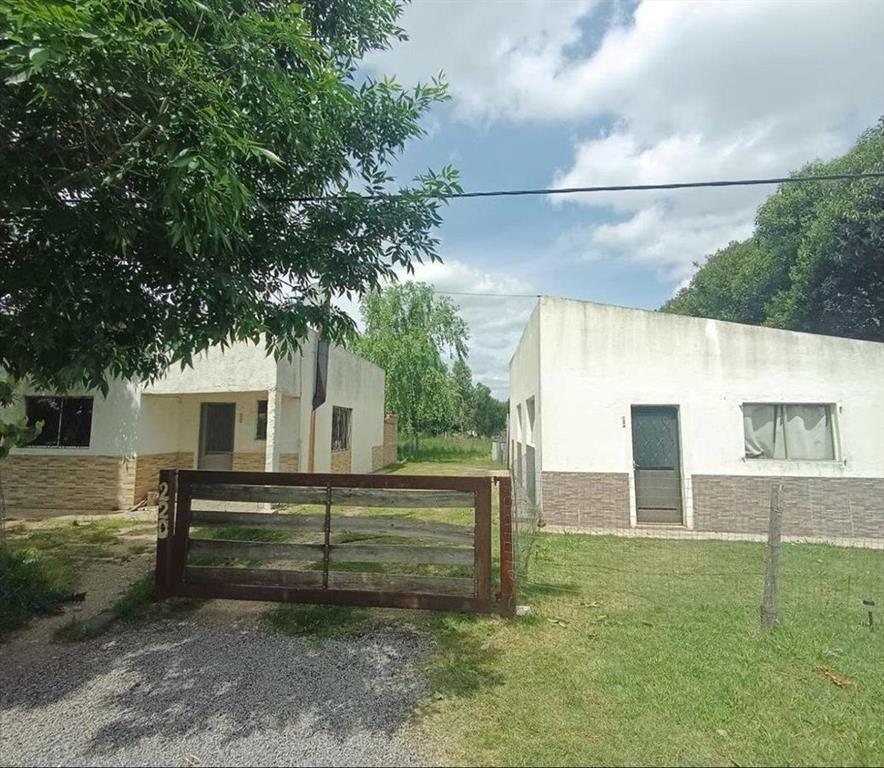 Venta de Dos casas en un mismo padrón en San José